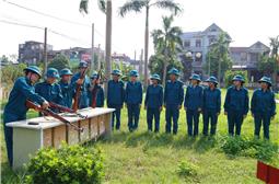 Huấn luyện dân quân chặt chẽ, sát thực tế